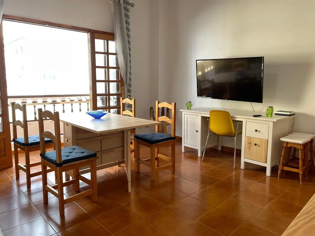 Candelaria Vacaciones Centro, Playa 20 Metros, In Center Holidays Beach At 20 Meters Spanien